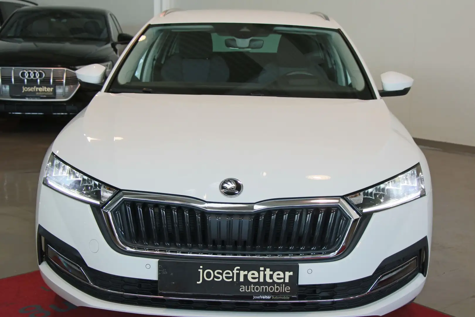 Skoda Octavia Kombi 2.0 TDI DSG Style Weiß - 2