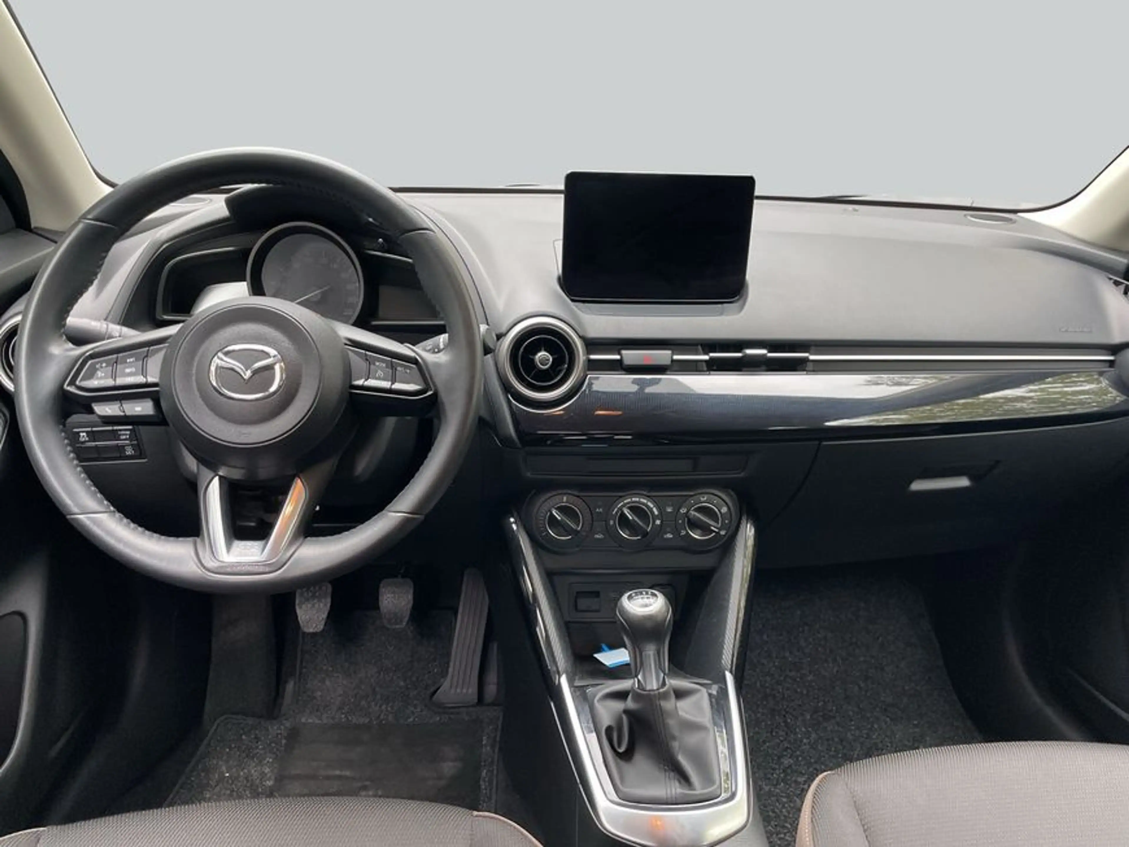 Mazda 2 SKYACTIV-G 75 Center-Line — photo 13