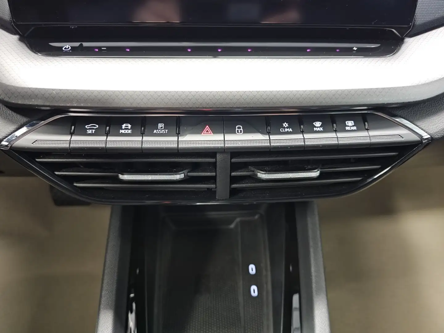 Skoda Octavia Ambition App-Con,LED,Sitzheizung Blau - 2