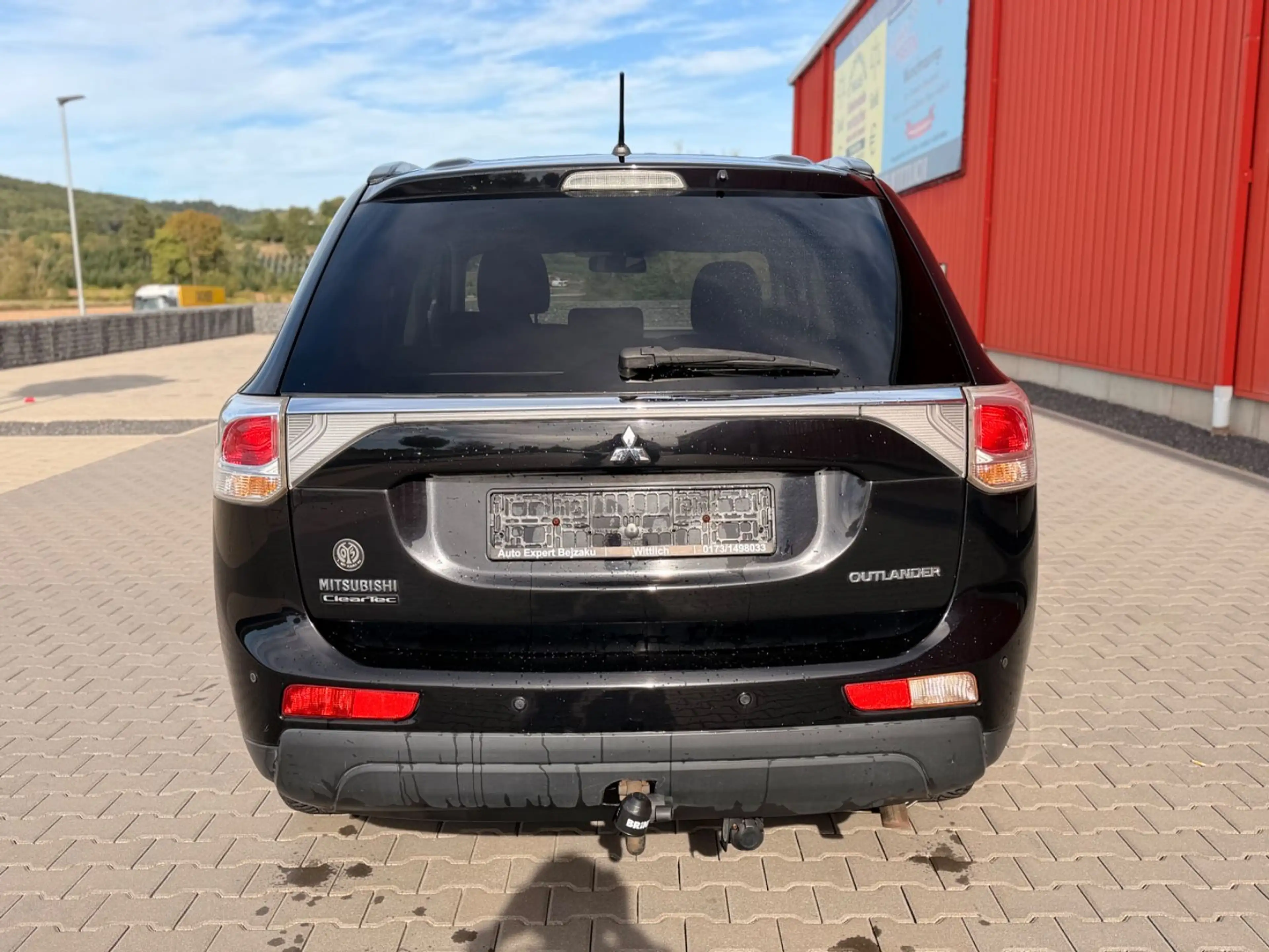 Mitsubishi Outlander 2.2 DI-D Style Tempo AHK TÜV NEU — photo 4