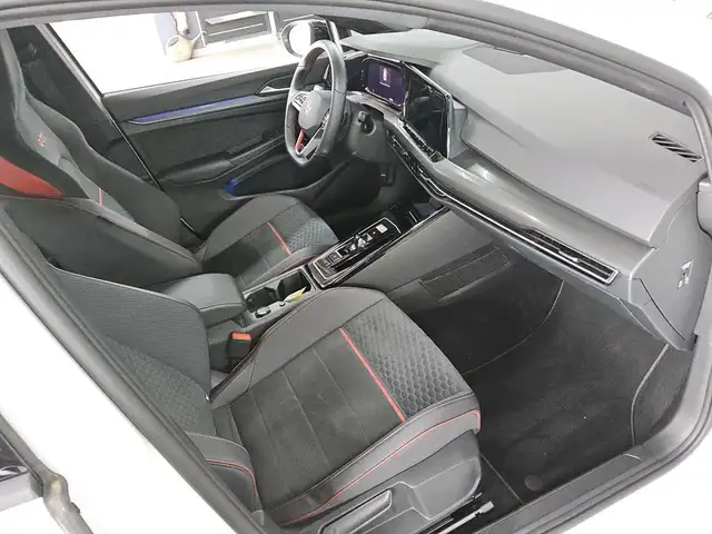 Volkswagen Golf view 7