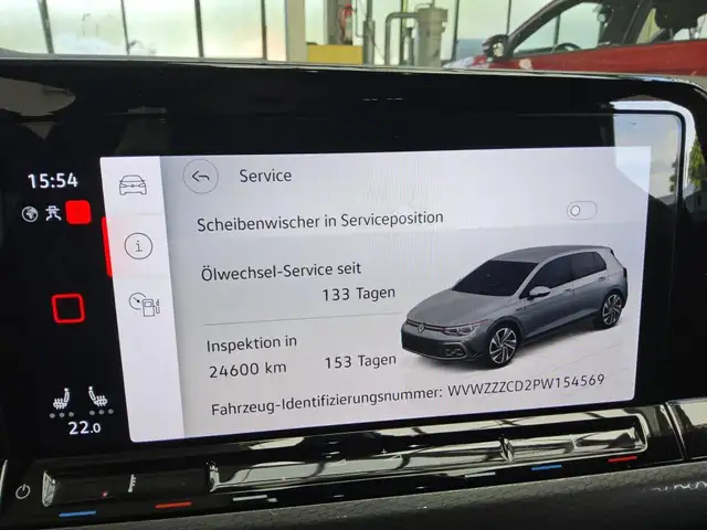 Volkswagen Golf view 8