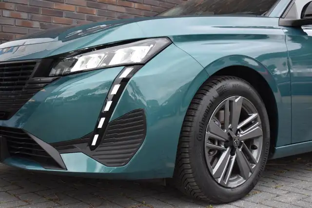 Peugeot 308 view 13