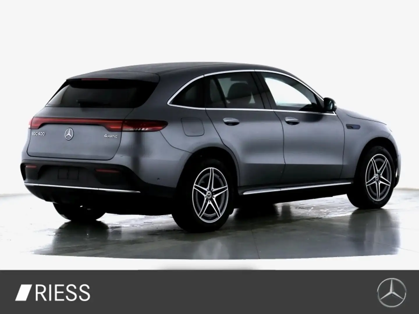 Mercedes-Benz EQC 400 4M AMG Sport Distr Schiebe HUD Keyle 360 Grau - 2