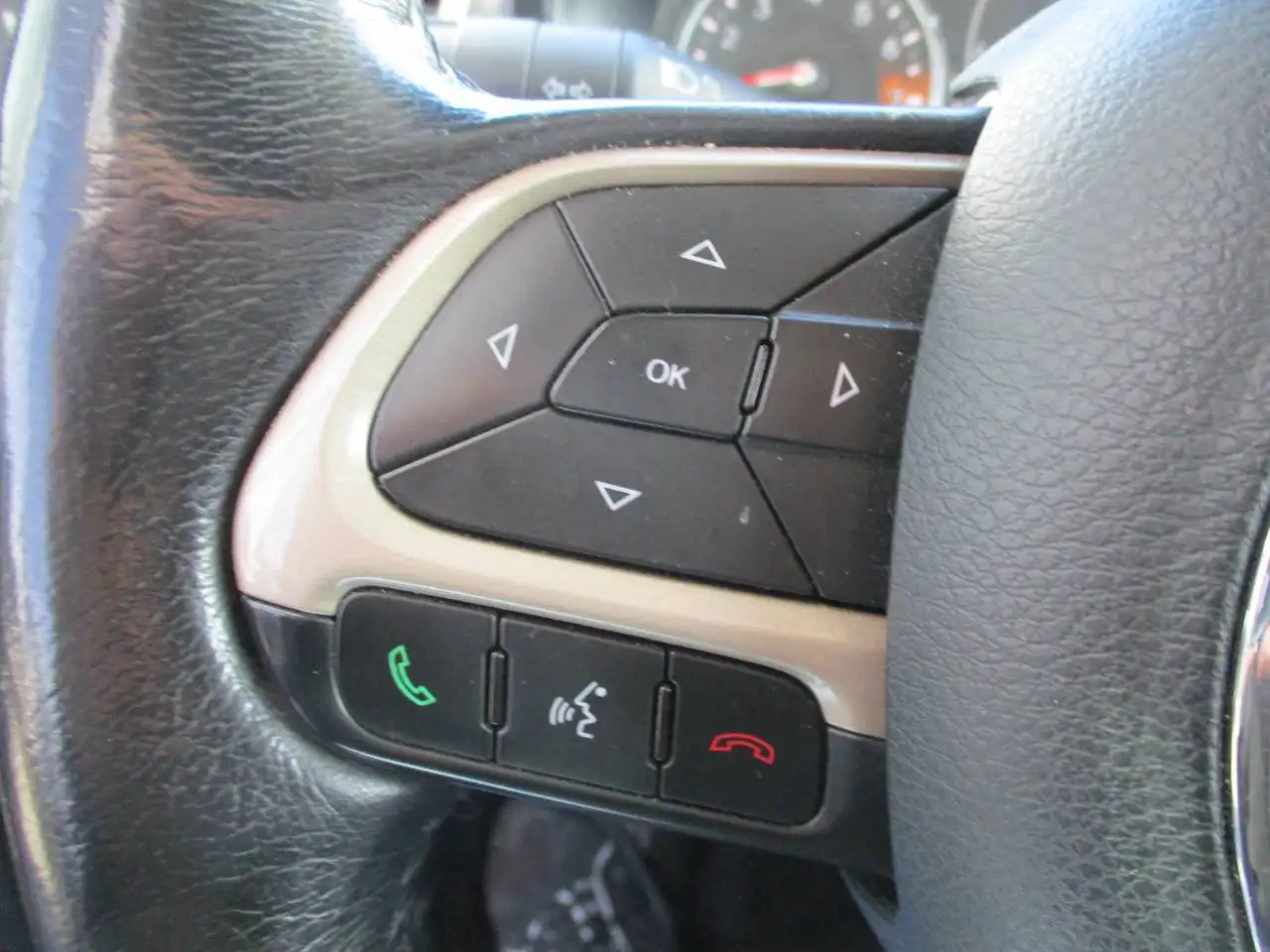 Jeep Renegade снимка Jeep Renegade