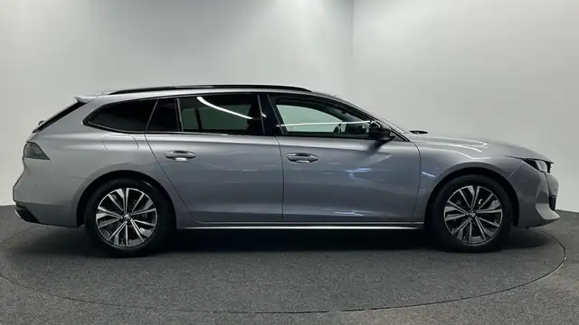 Peugeot 508 SW view 7