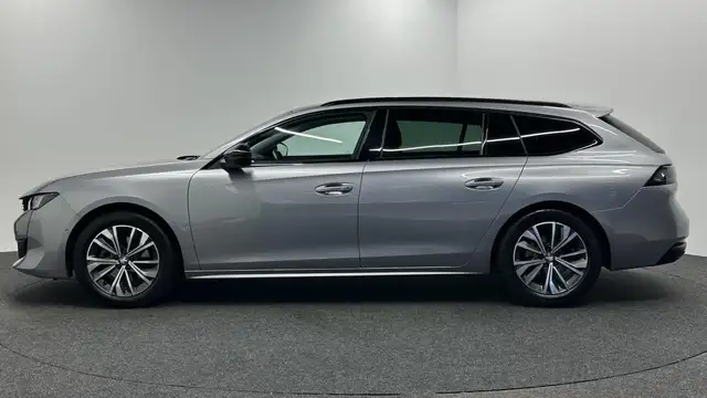Peugeot 508 SW view 6