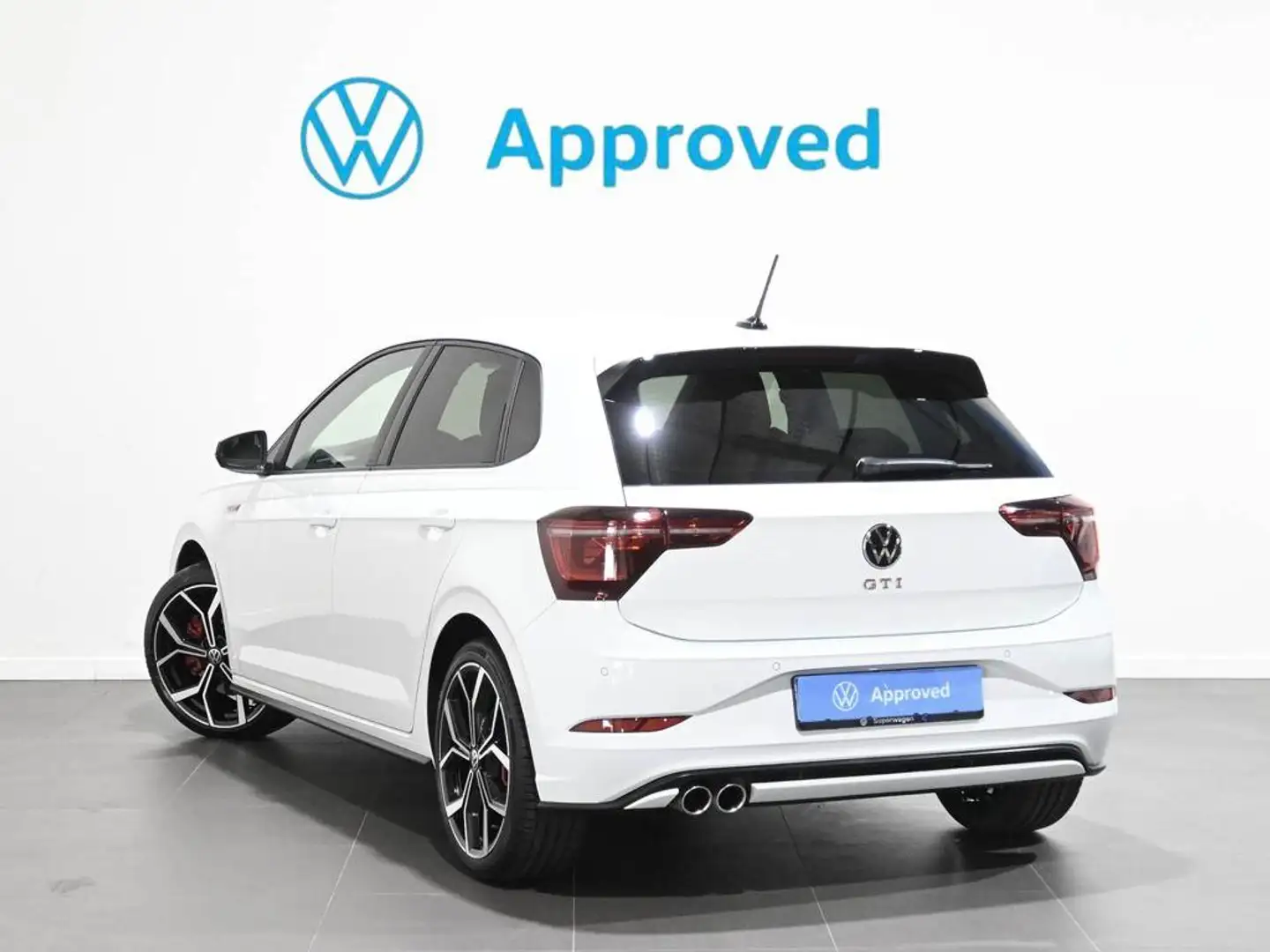 Volkswagen Polo 2.0 TSI GTI DSG Wit - 2