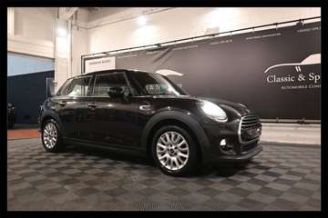 COOPER 1.5iA AUTO / 5 PORTES / 5 DEUREN / CUIR / GPS NAVI / BLUETOOTH / PDC !!