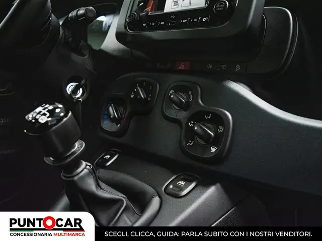 Fiat Panda view 11