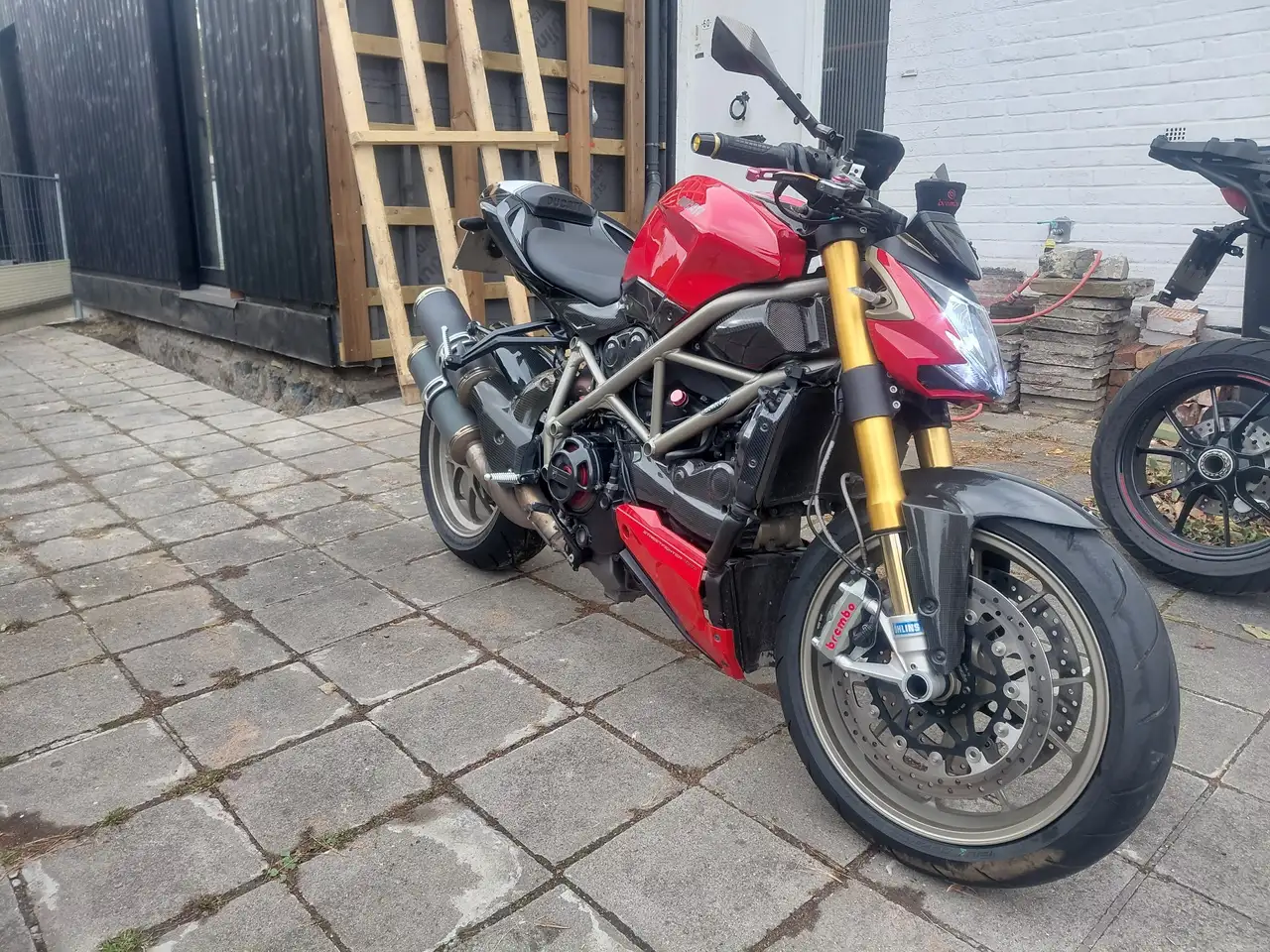 Ducati Streetfighter
