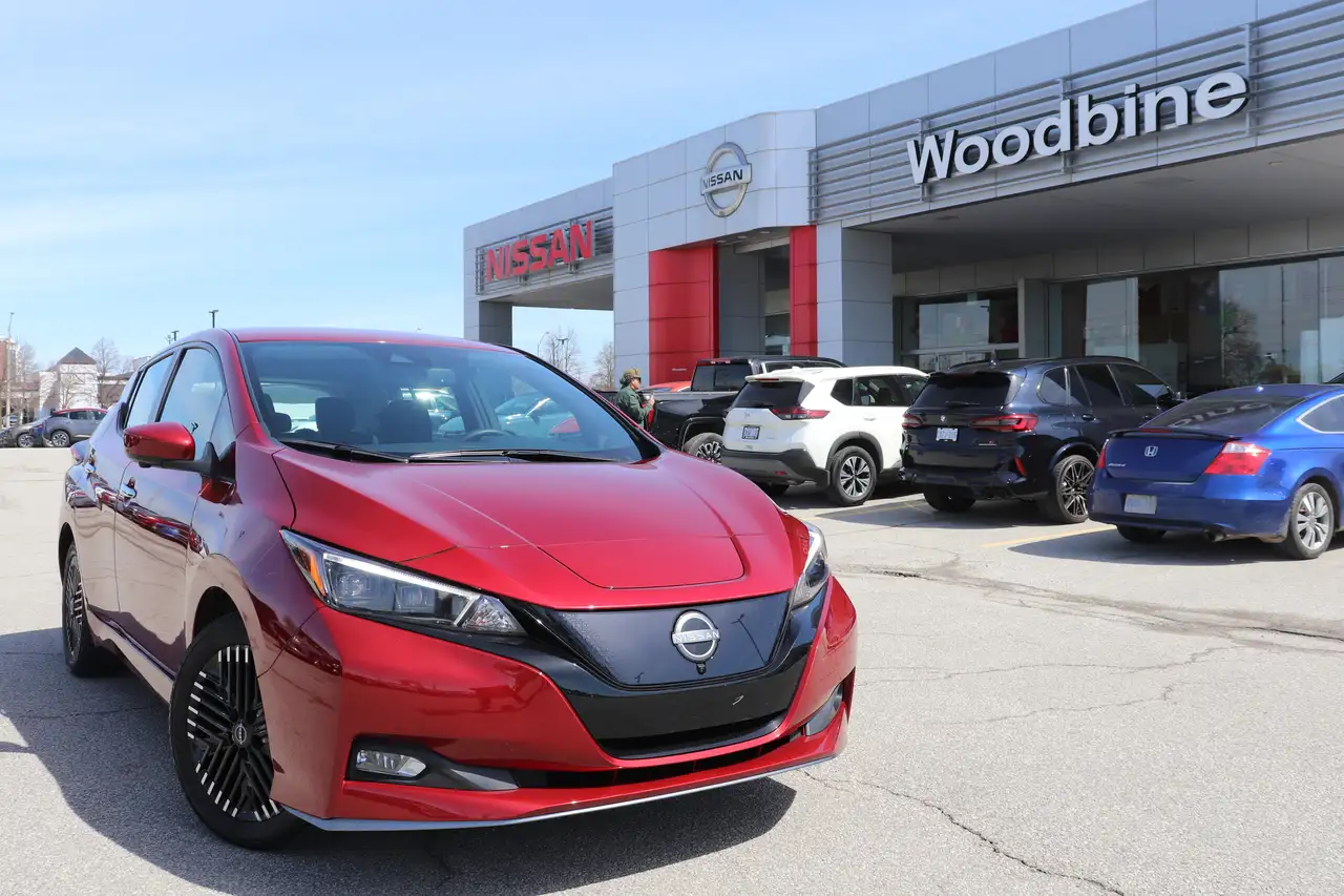 2024 Nissan Leaf