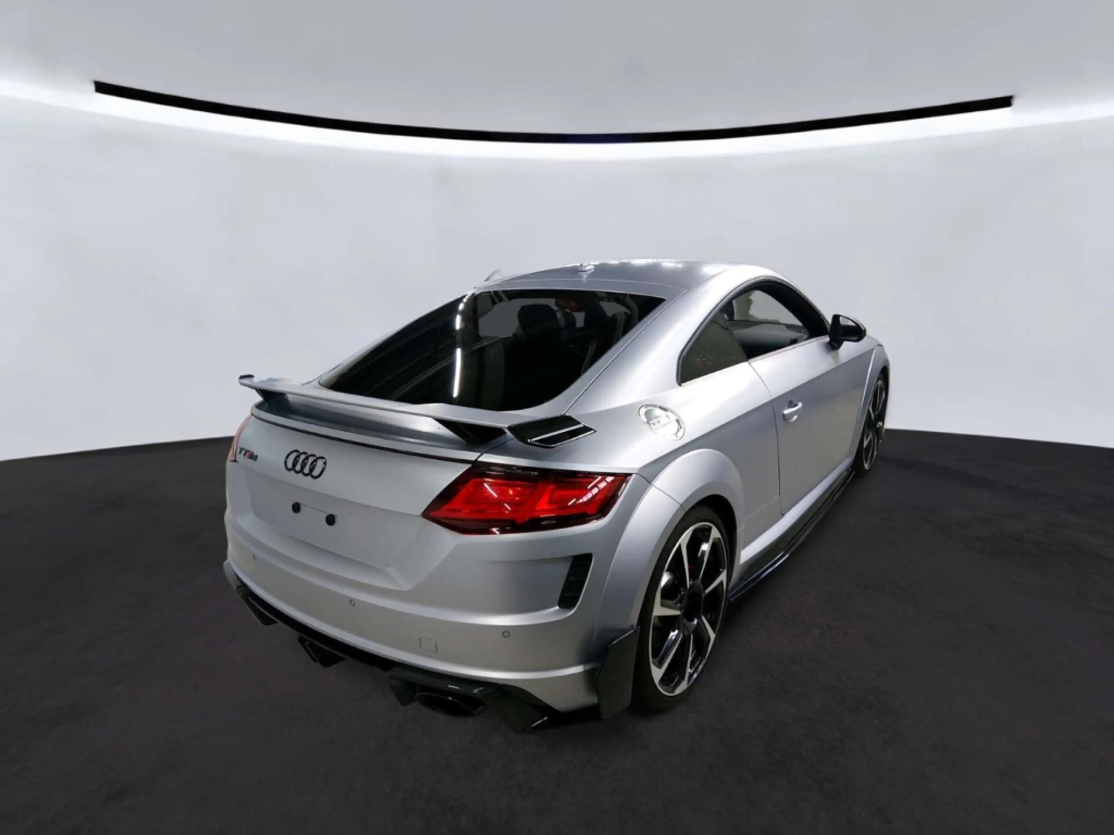 Audi TT RS Coupe TFSI quattro — photo 6