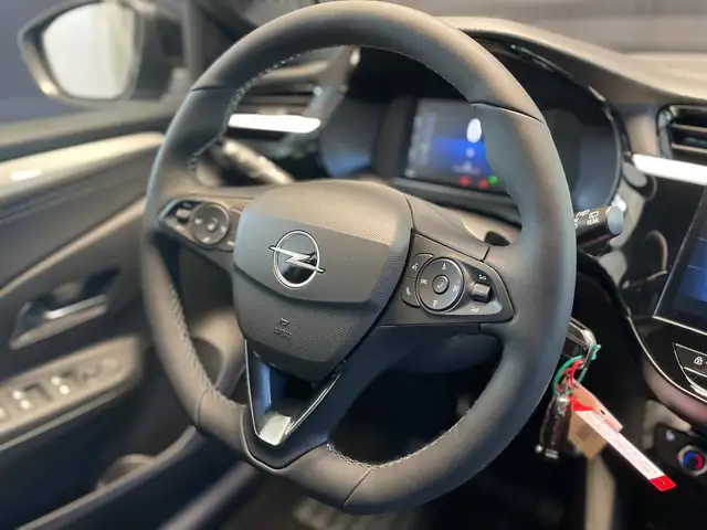 Opel Corsa view 11