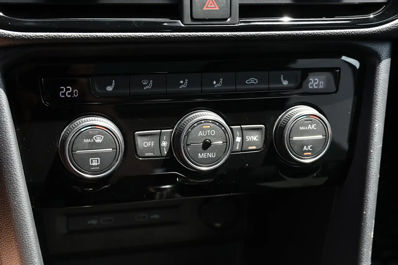 Volkswagen Taos снимка Volkswagen Taos