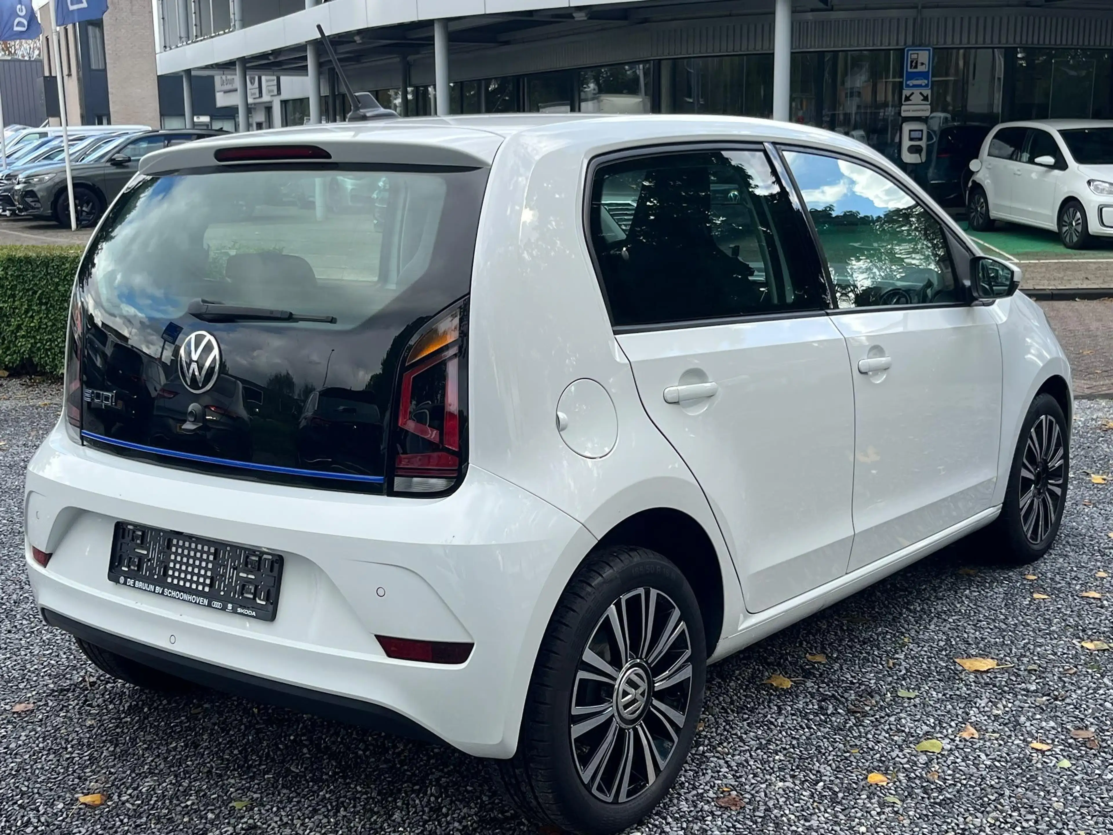 Volkswagen e-up! e-up! United (LM,Camera,Clima,Cruise) — photo 8