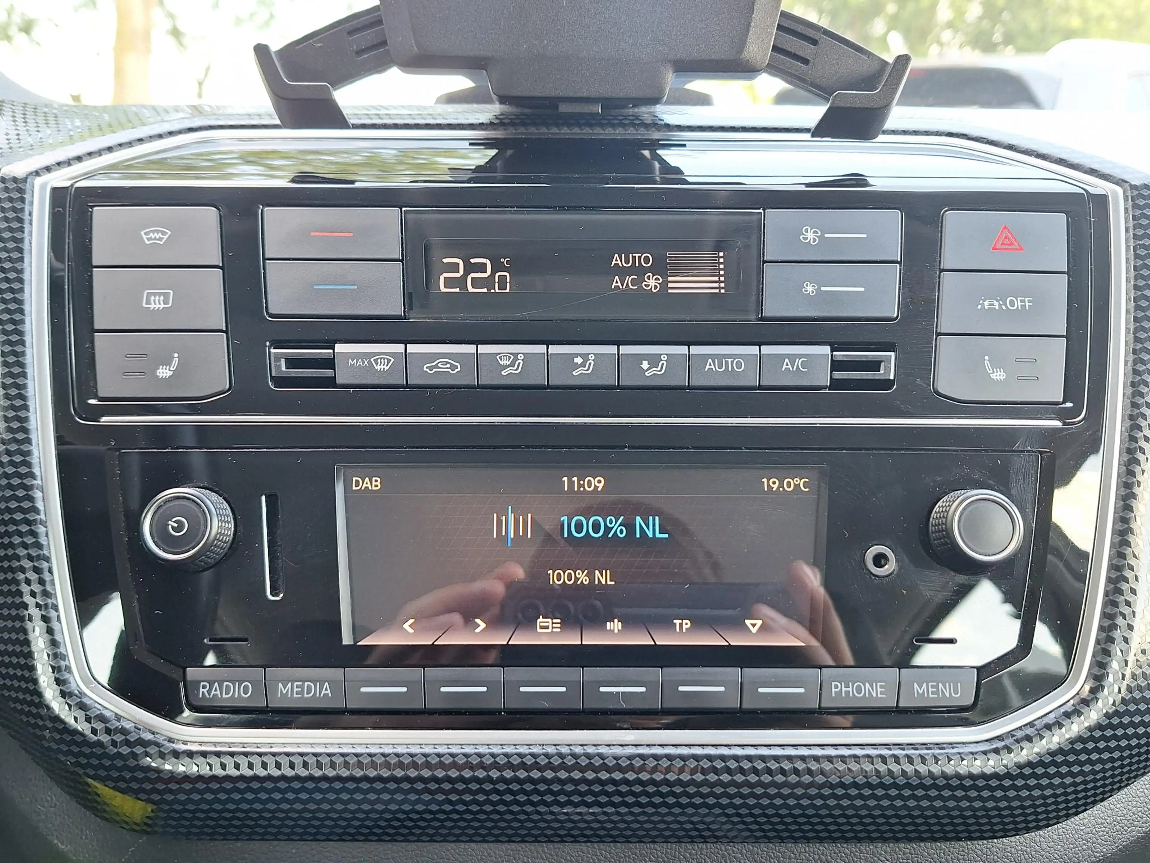 Volkswagen e-up! e-up! United (LM,Camera,Clima,Cruise) — photo 3