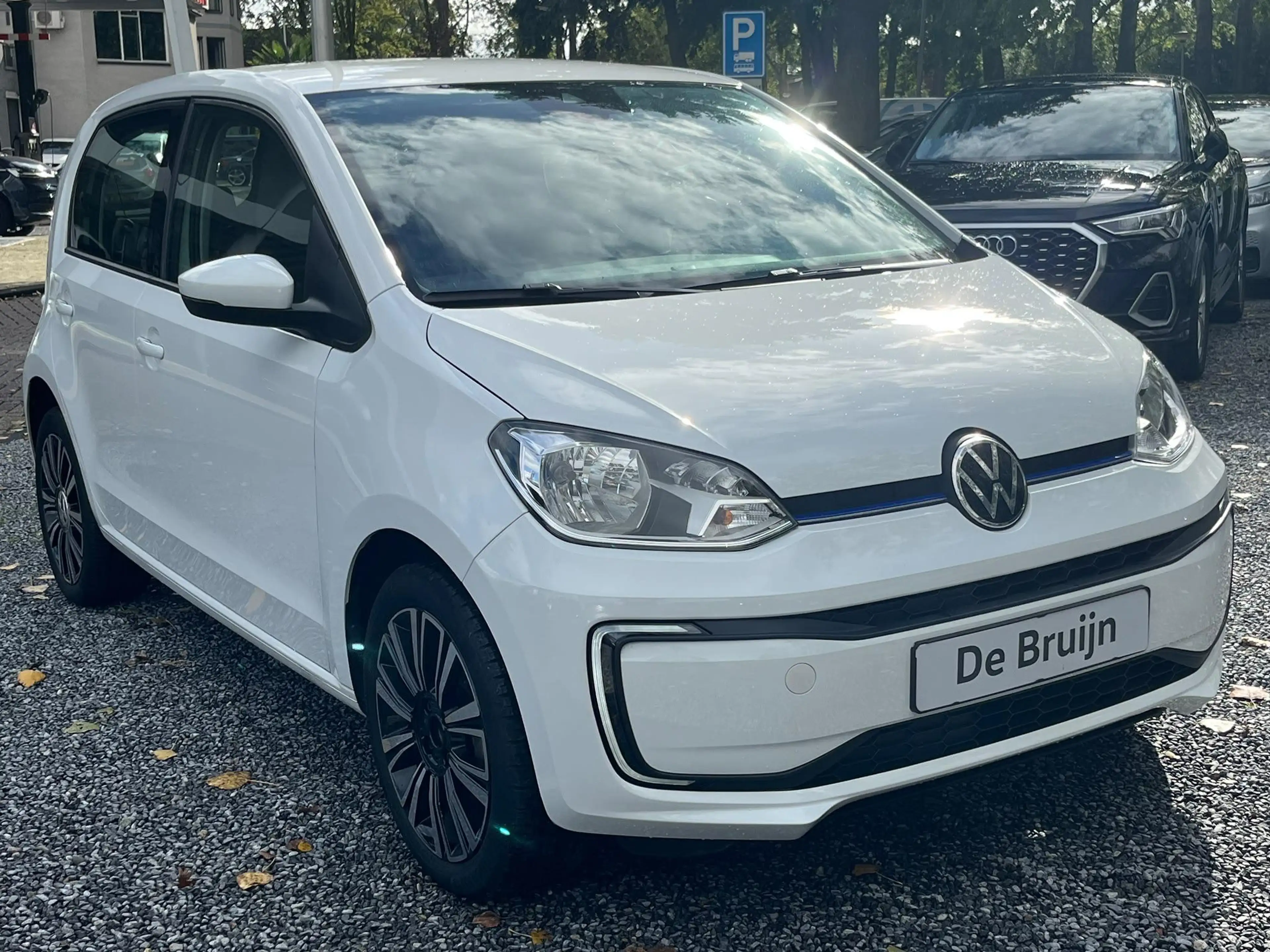 Volkswagen e-up! e-up! United (LM,Camera,Clima,Cruise) — photo 6