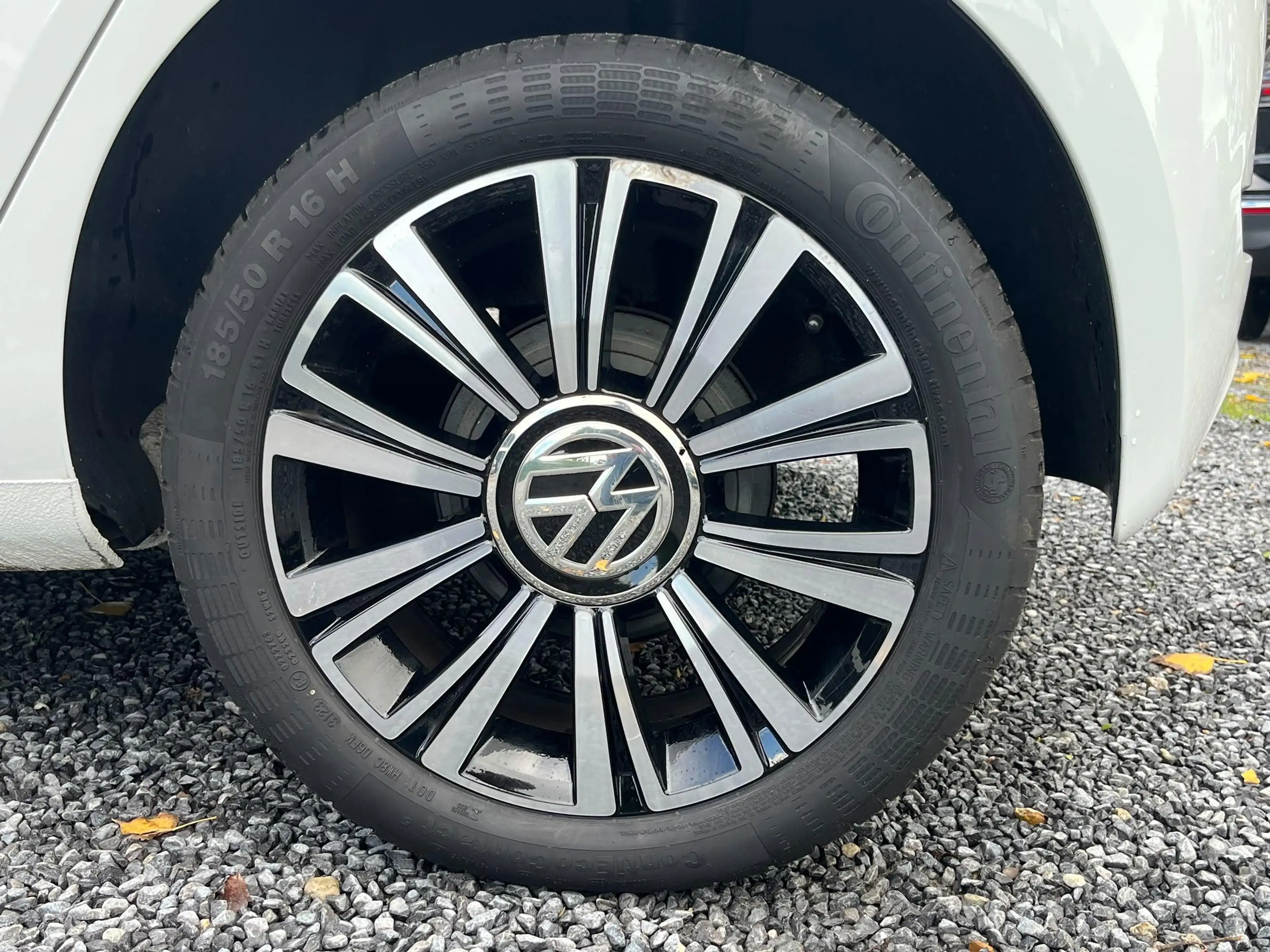 Volkswagen e-up! e-up! United (LM,Camera,Clima,Cruise) — photo 5
