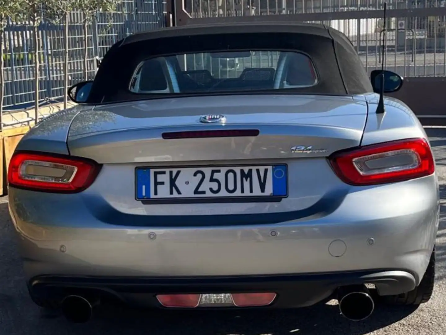Fiat 124 Spider 124 Spider 1.4 m-air Argento - 2