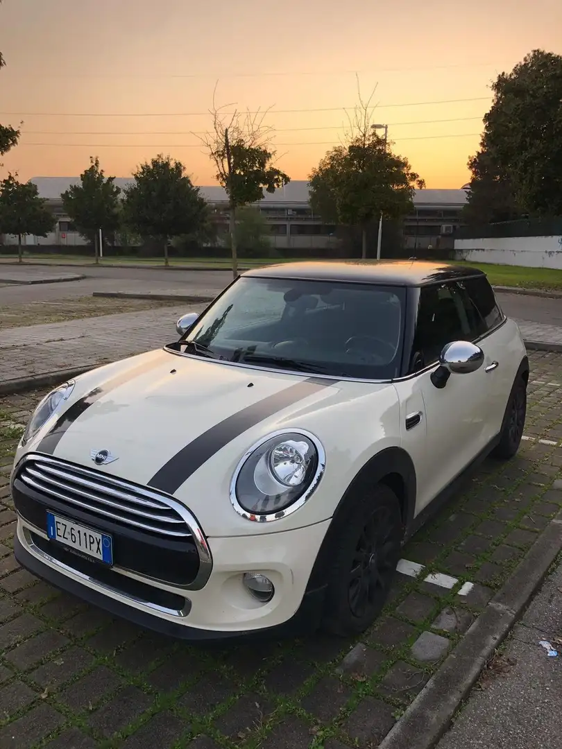MINI Cooper D 1.5 3p - 1