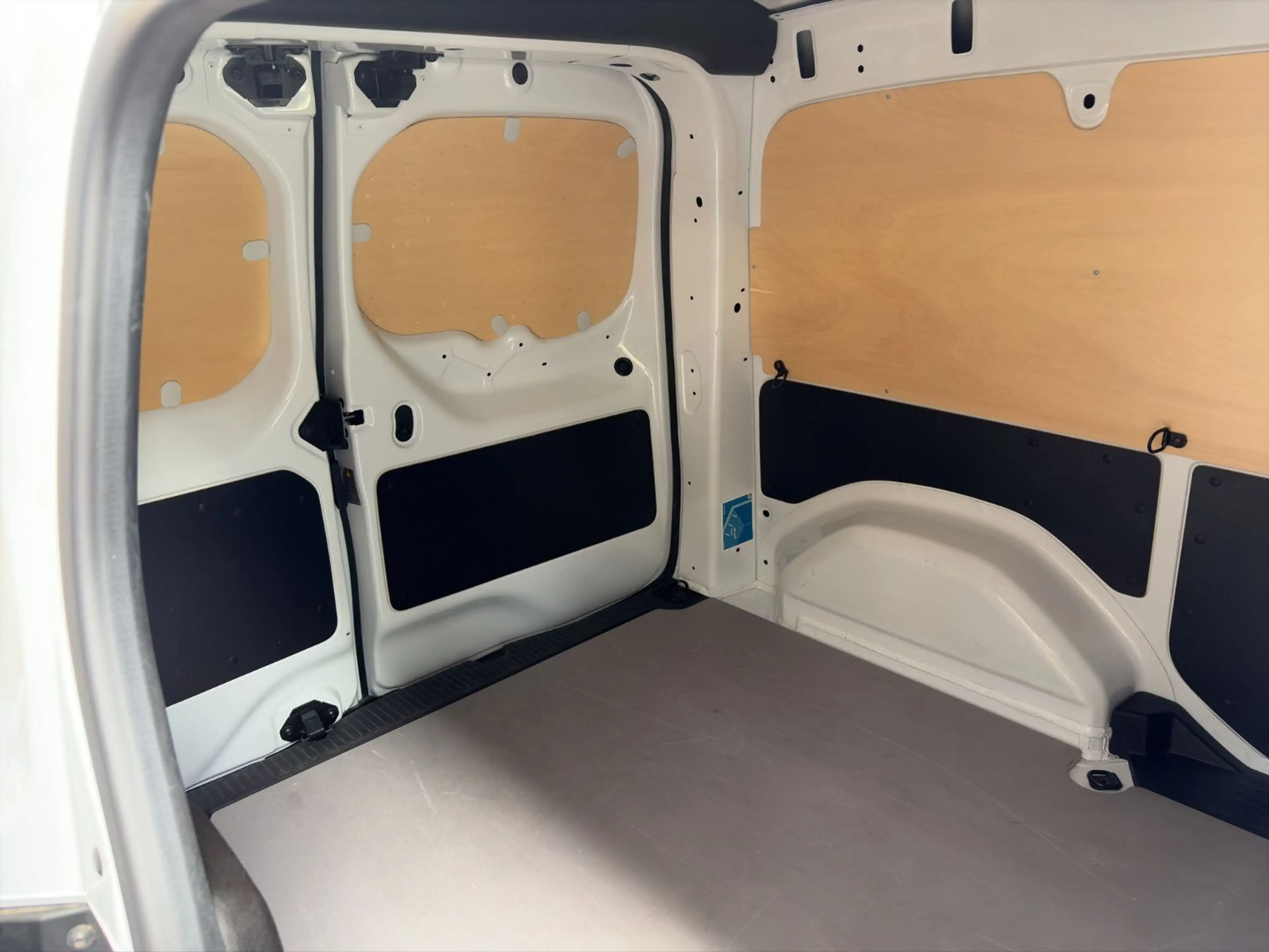 Renault Kangoo Rapid TCe 130 Extra Open Sesame Navi Kam. — photo 11