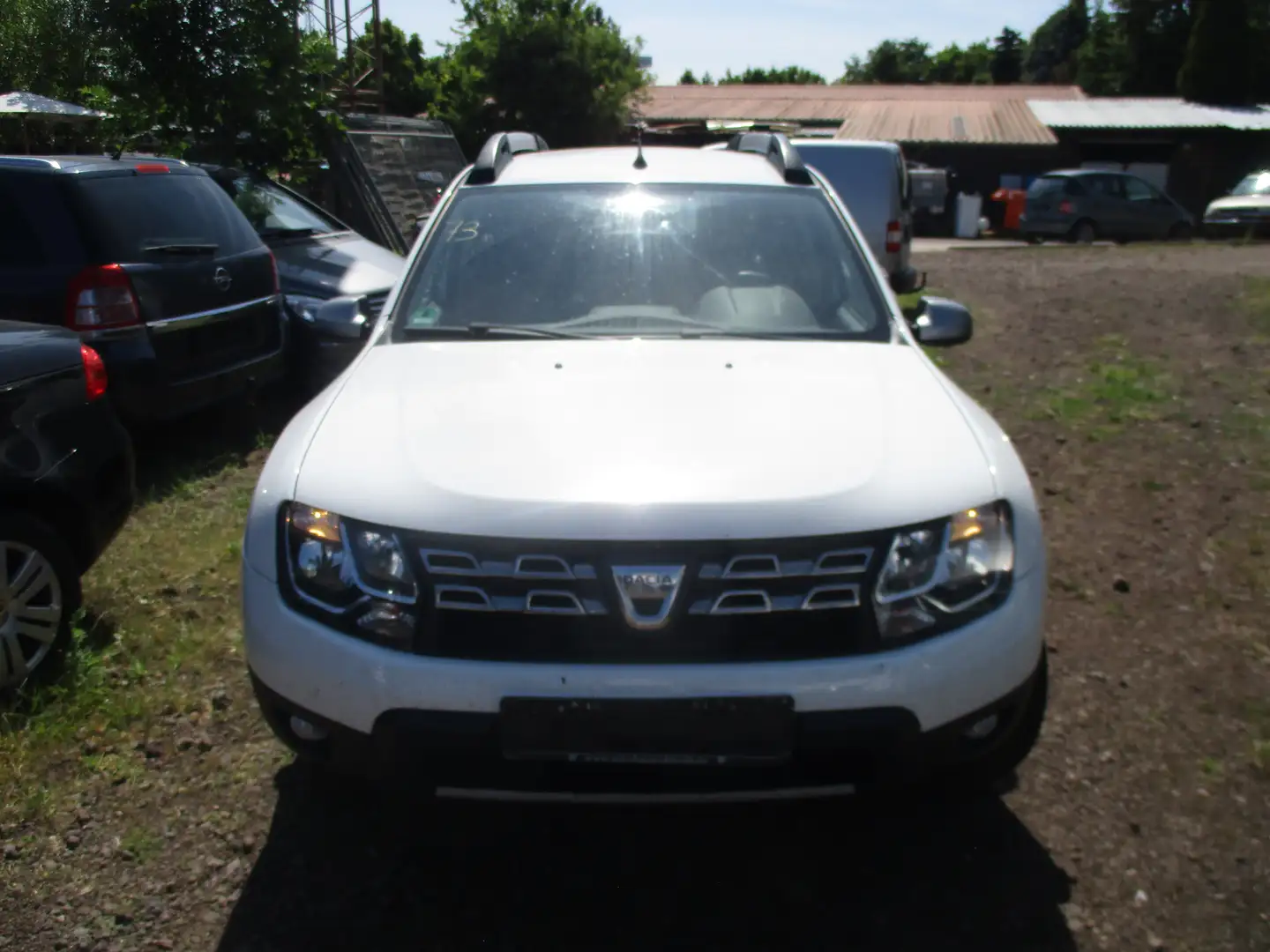 Dacia Duster Weiß - 1