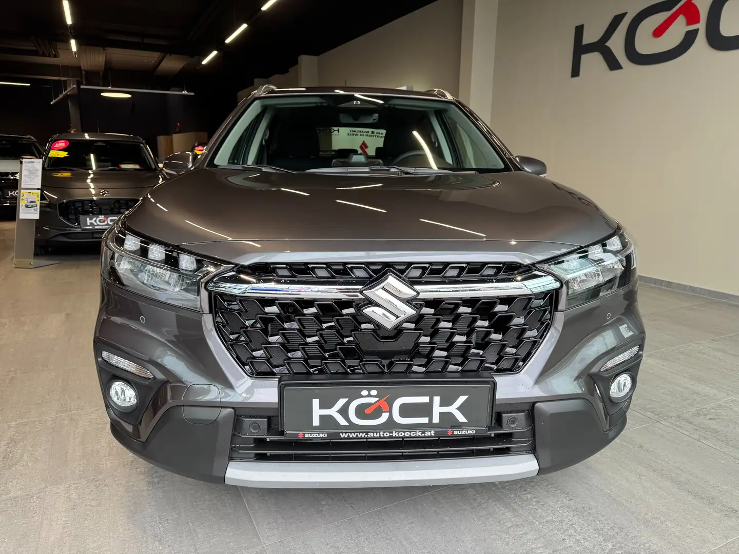 Suzuki S-Cross 1.4 GL+ALLGRIP shine Grau - 2