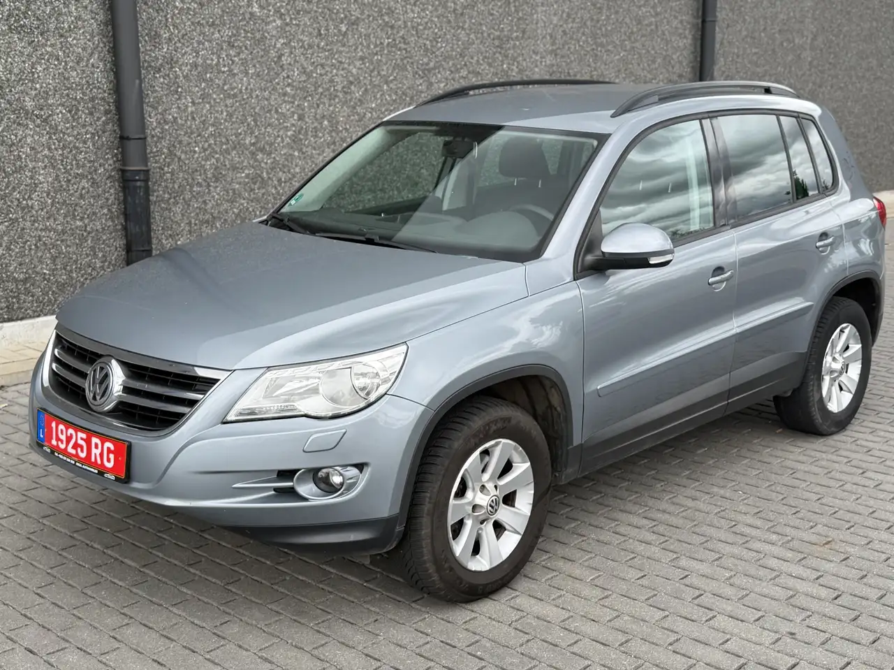 Volkswagen Tiguan 2.0 TDI 140 FAP Track \u0026 Field 4Moti