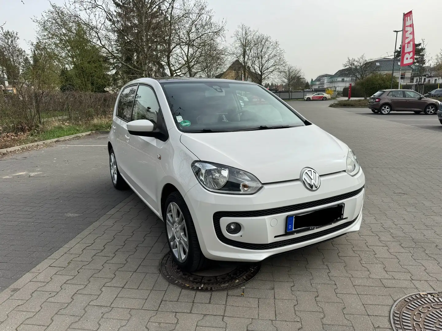 Volkswagen up! high up! BMT eco Weiß - 2