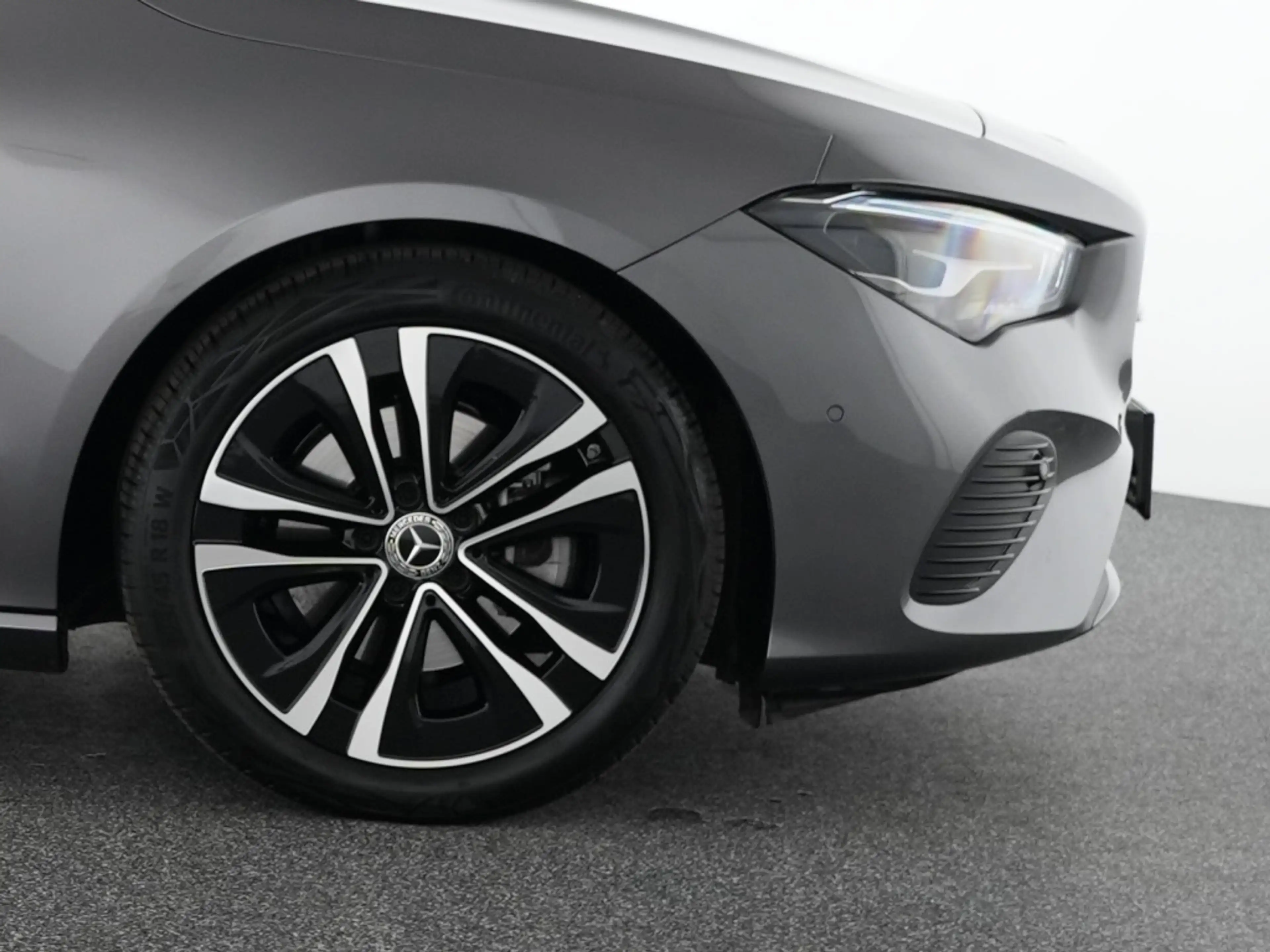 Mercedes-Benz CLA 180 Coupé Progressive Advanced Night LED Navi — photo 6