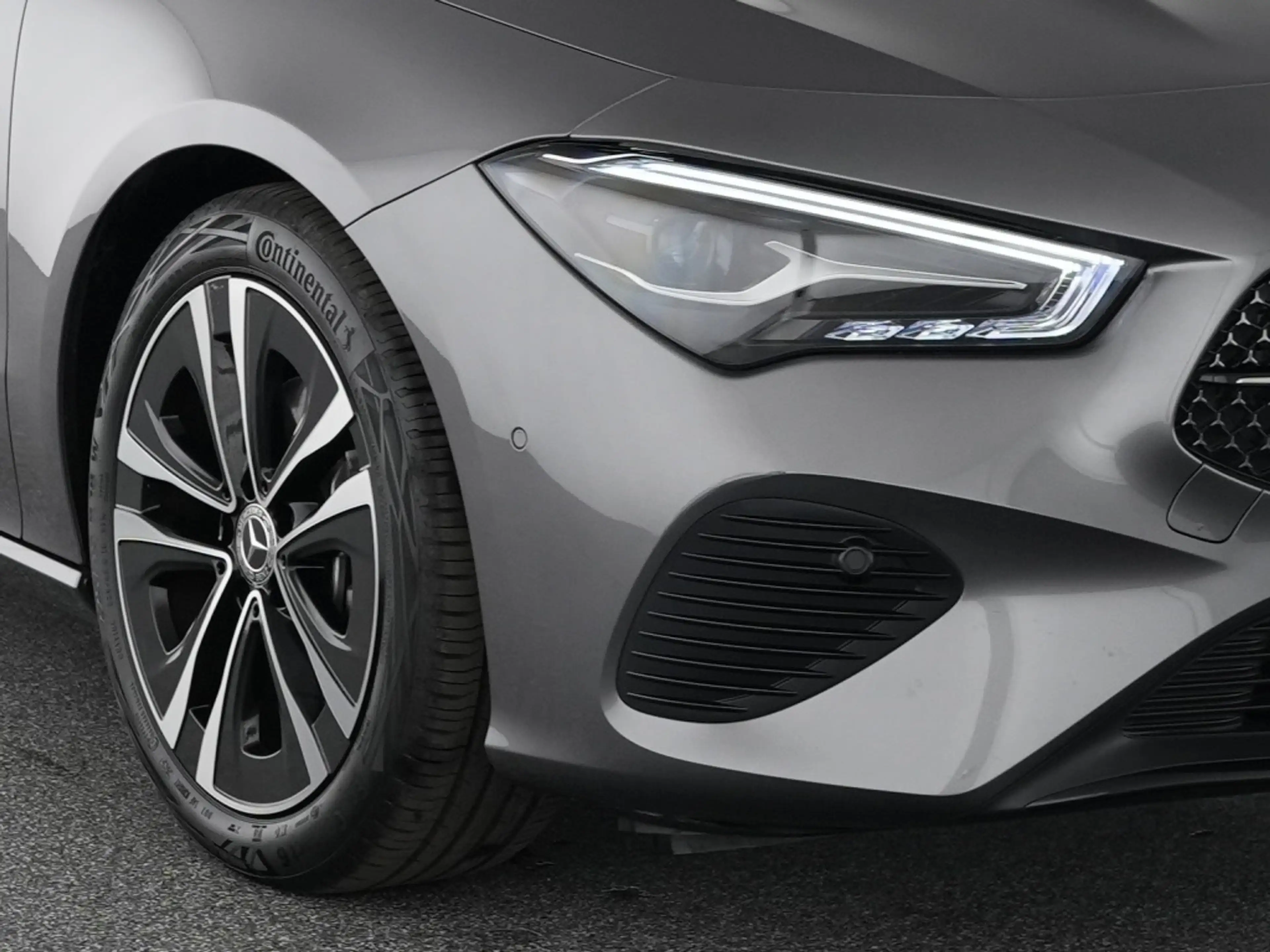 Mercedes-Benz CLA 180 Coupé Progressive Advanced Night LED Navi — photo 7