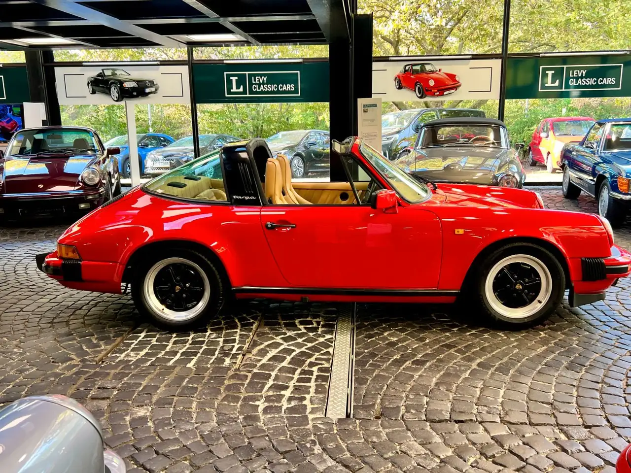 Porsche 911 3,2 Carrera Targa deutsche Auslieferung, foto 2