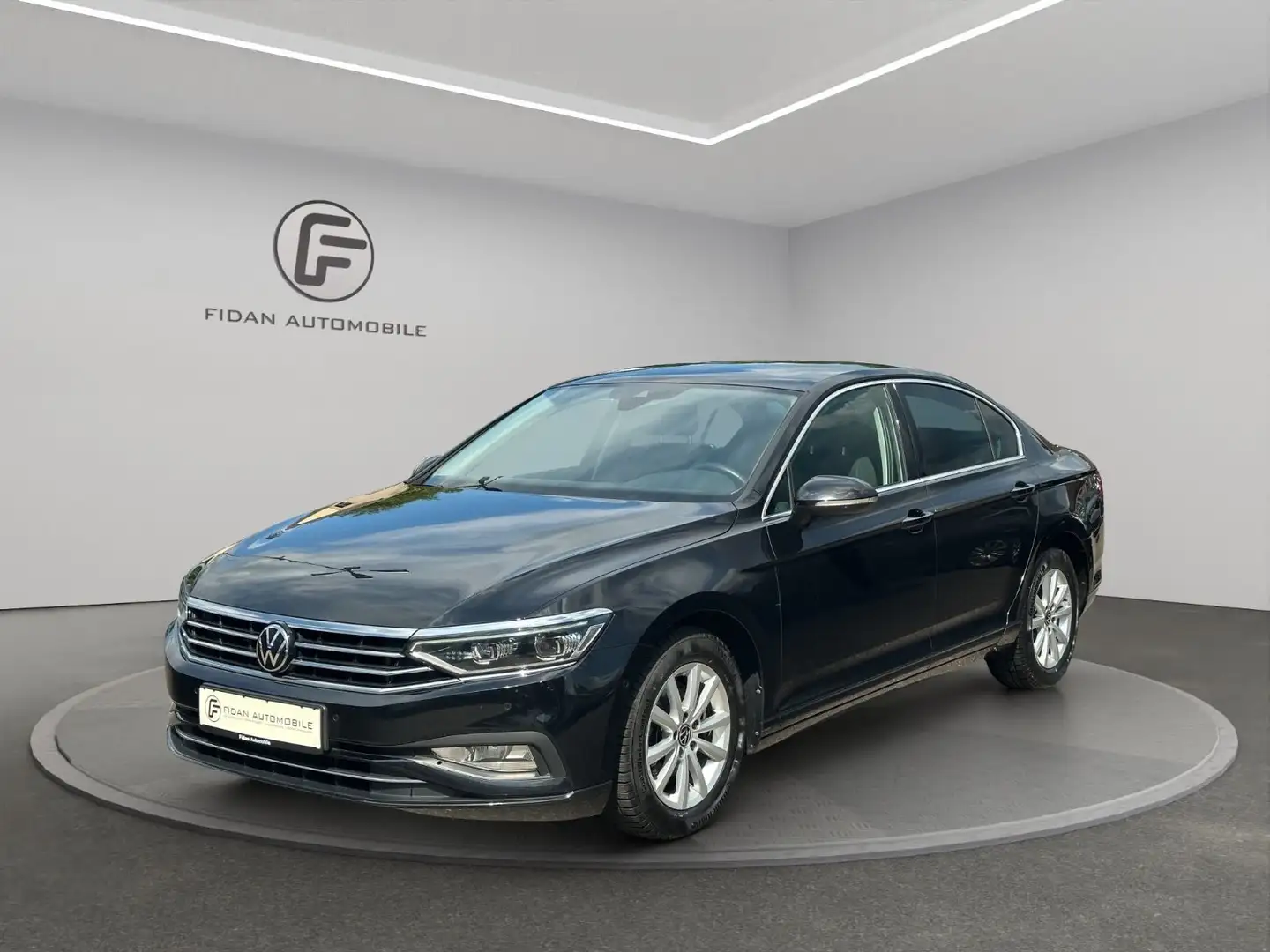 Volkswagen Passat Lim. Business*Virtual*Matrix*Kamera*DCC Schwarz - 1