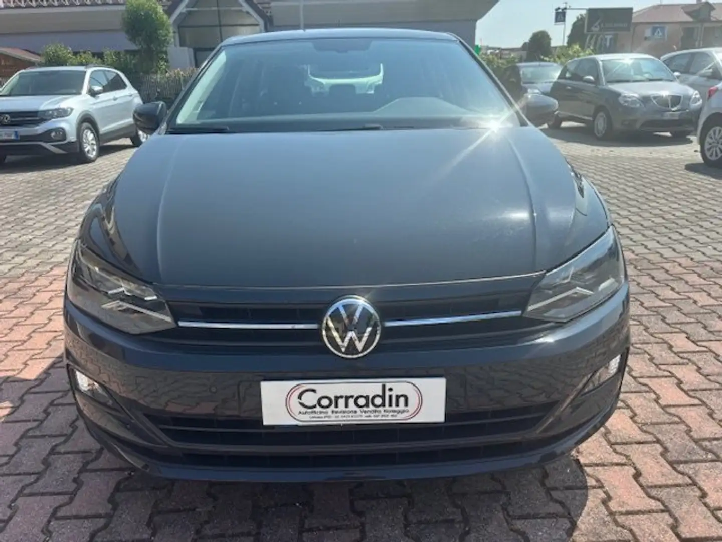 Volkswagen Polo Polo 5p 1.0 tsi Comfortline 95cv Gris - 2