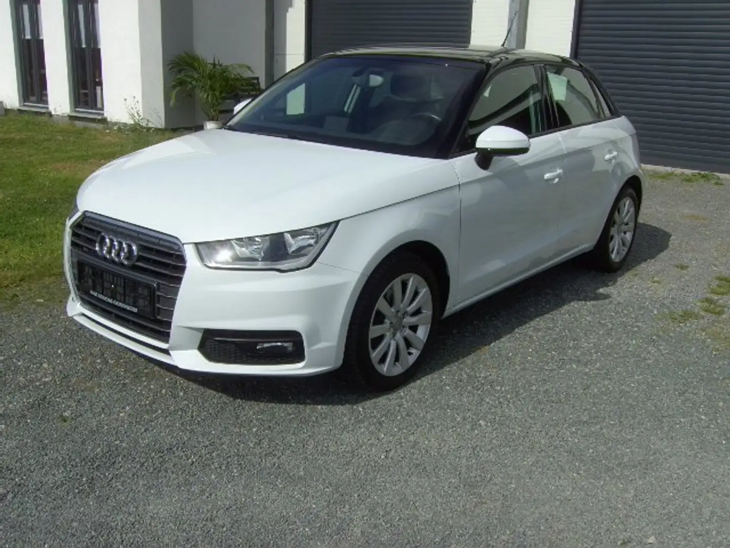 Audi A1 SHZ/PDC/Alu/Leder-Alcantara/sehr wenig KM Weiß - 1