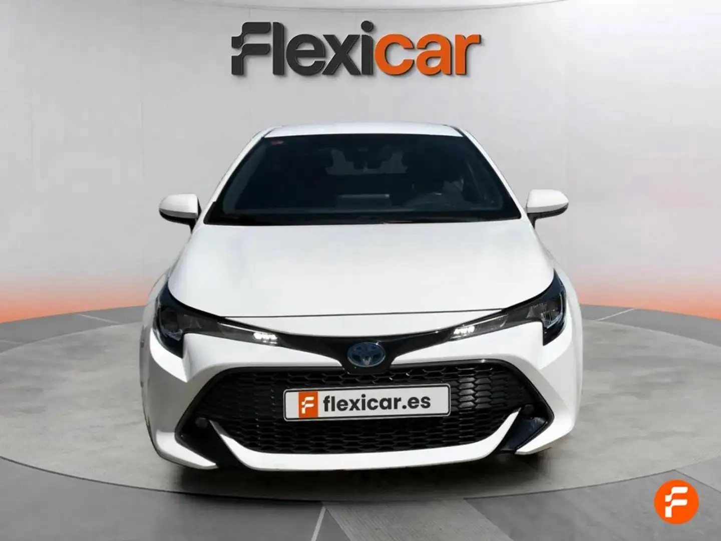 Toyota Corolla 125H Active Tech Blanc - 2