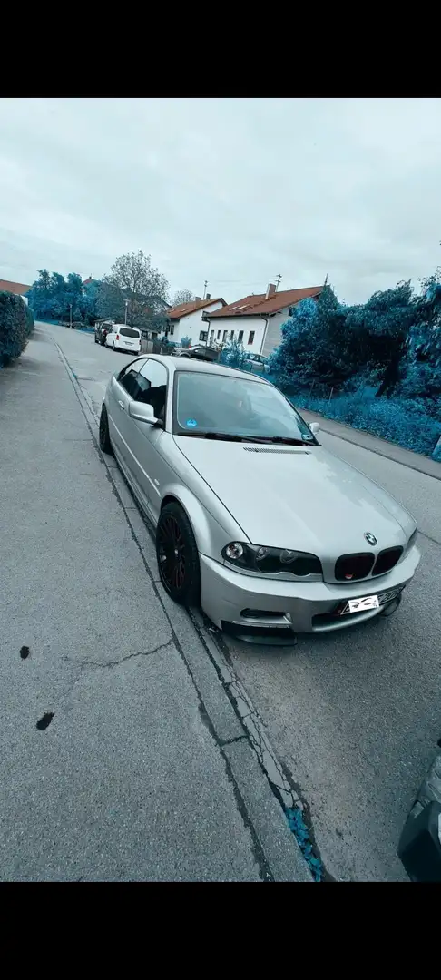 BMW 318 Coupe Срібний - 1