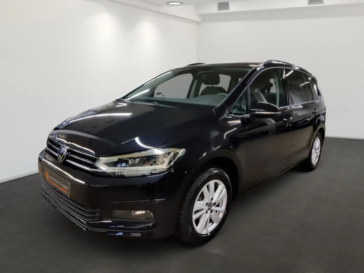 Volkswagen Touran Highline 1,5 l TSI OPF 110 kW (150 PS) 7- Schwarz - 1