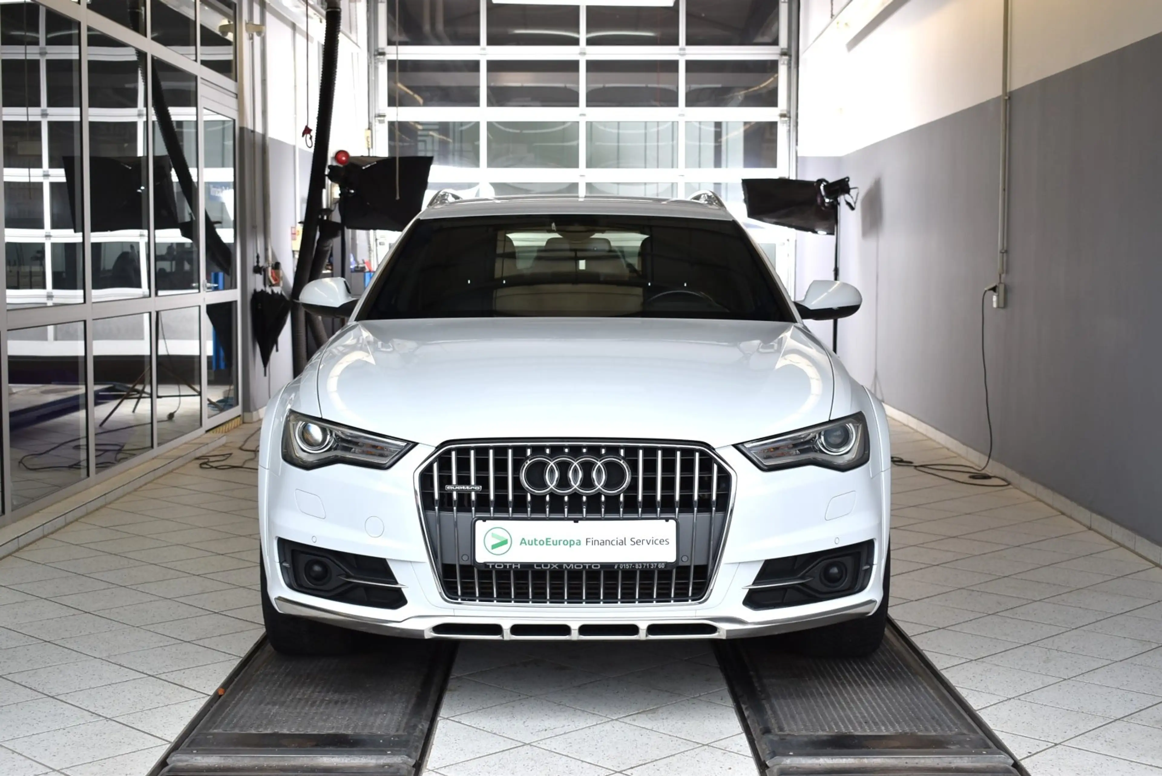 Audi A6 allroad quattro 3.0TDI S-tronic*Xenon*BOSE*Leder — photo 2