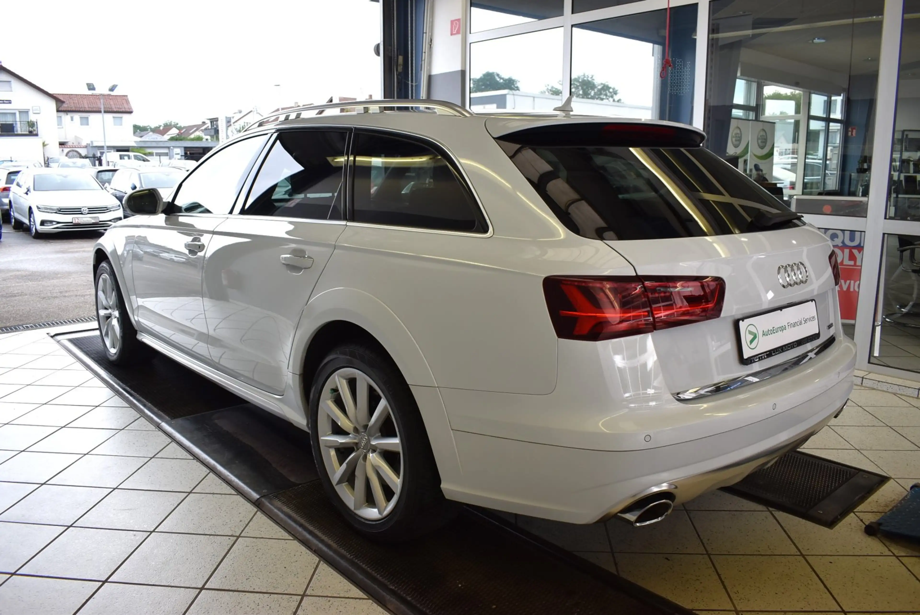 Audi A6 allroad quattro 3.0TDI S-tronic*Xenon*BOSE*Leder — photo 8