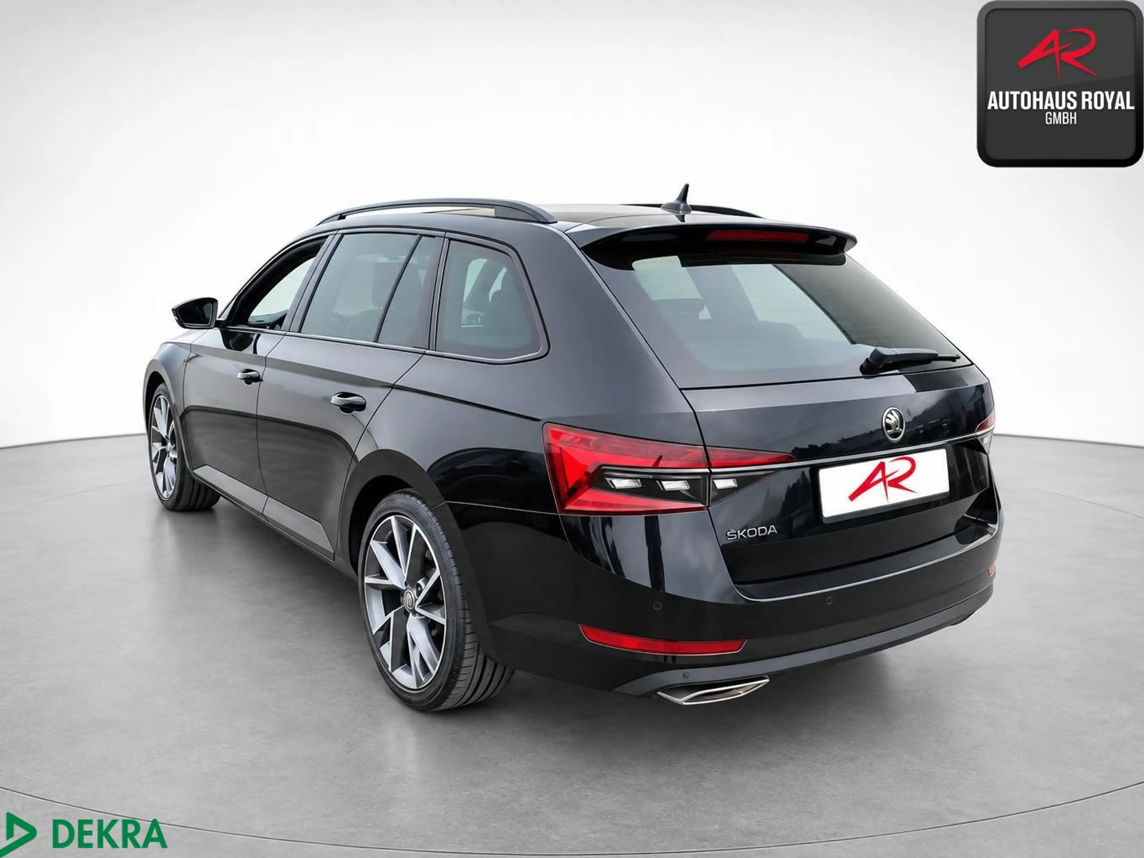 Skoda Superb Combi 2.0 TSI 4x4 SPORTLINE PANO,PARKLENK — photo 3