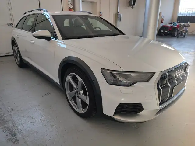 Audi A6 allroad 40 2.0 tdi mhev Evolution quattro 204cv s-tronic