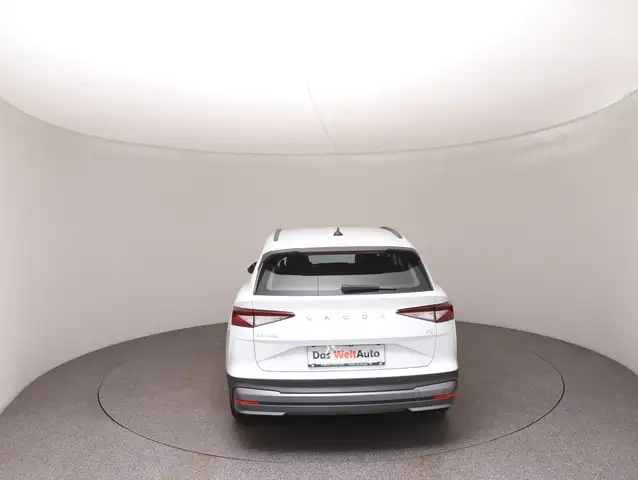 Skoda Enyaq view 6