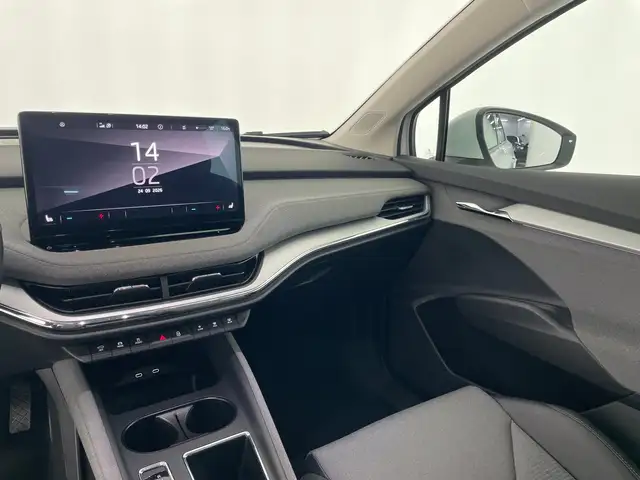 Skoda Enyaq view 12