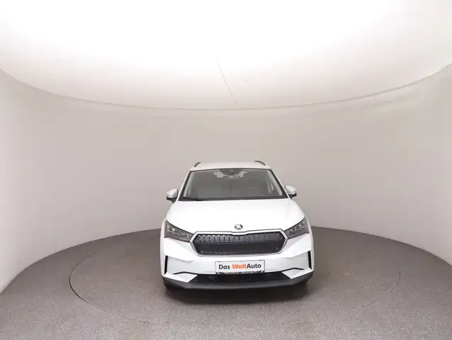 Skoda Enyaq view 3