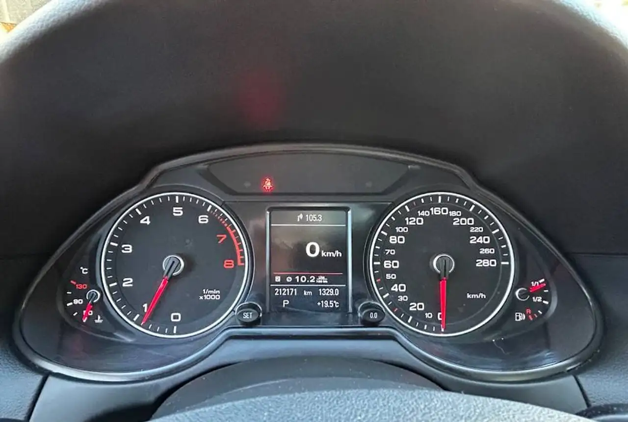 Audi Q5 снимка Audi Q5
