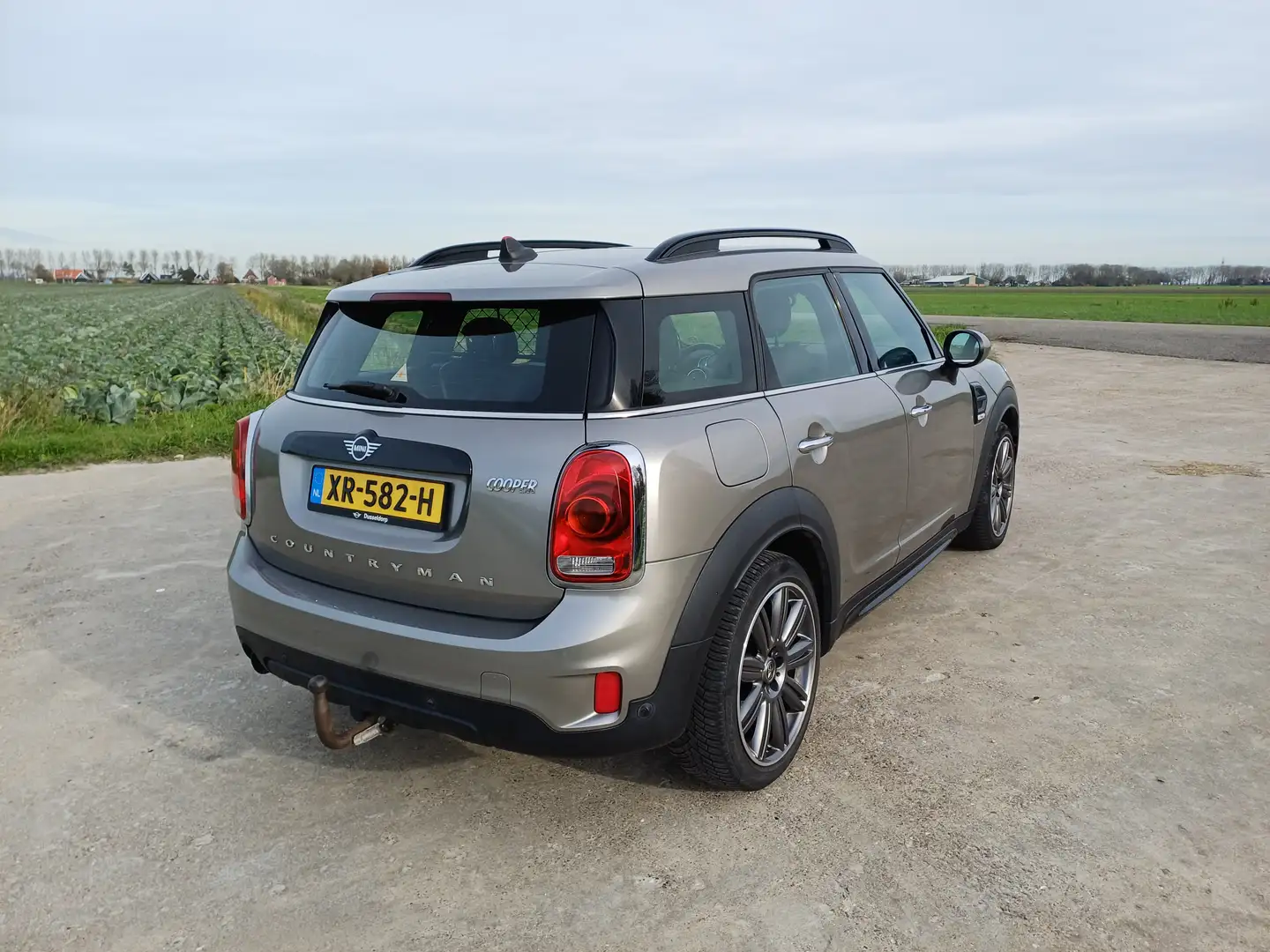 MINI Cooper Countryman Cooper Countryman 1.5 Chili Grijs - 2