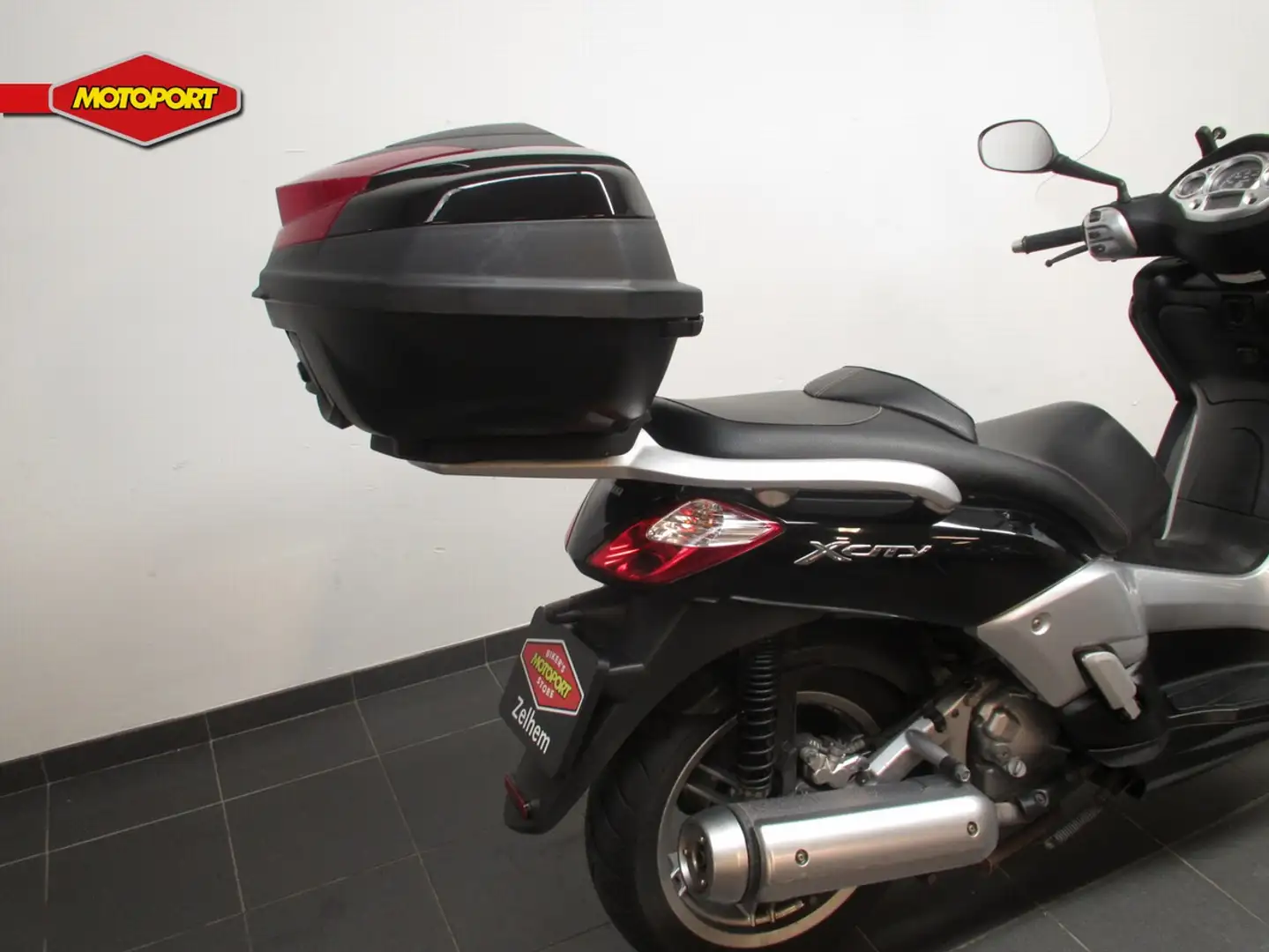 Yamaha X-City 250 Чёрный - 2