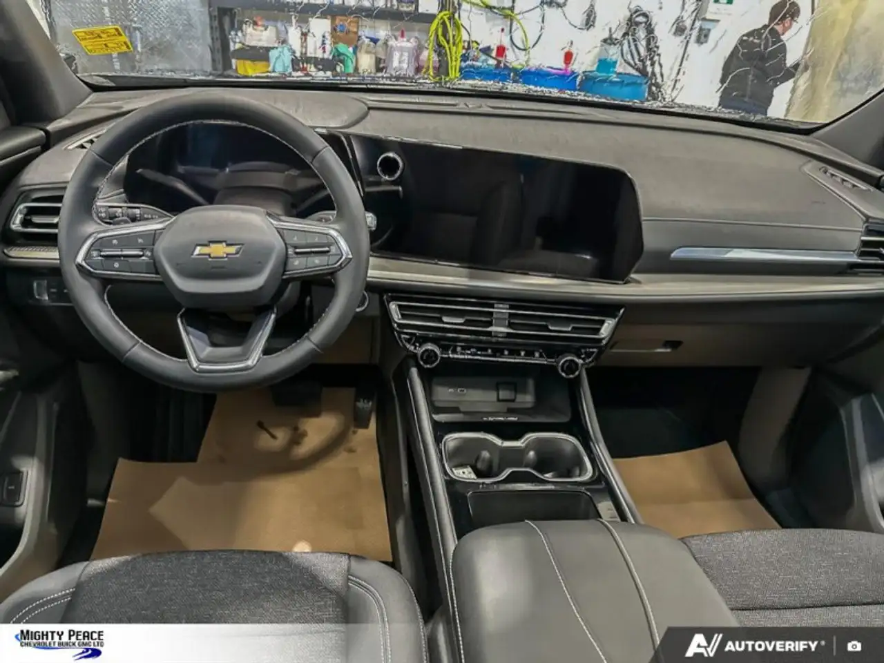 Chevrolet Traverse снимка Chevrolet Traverse